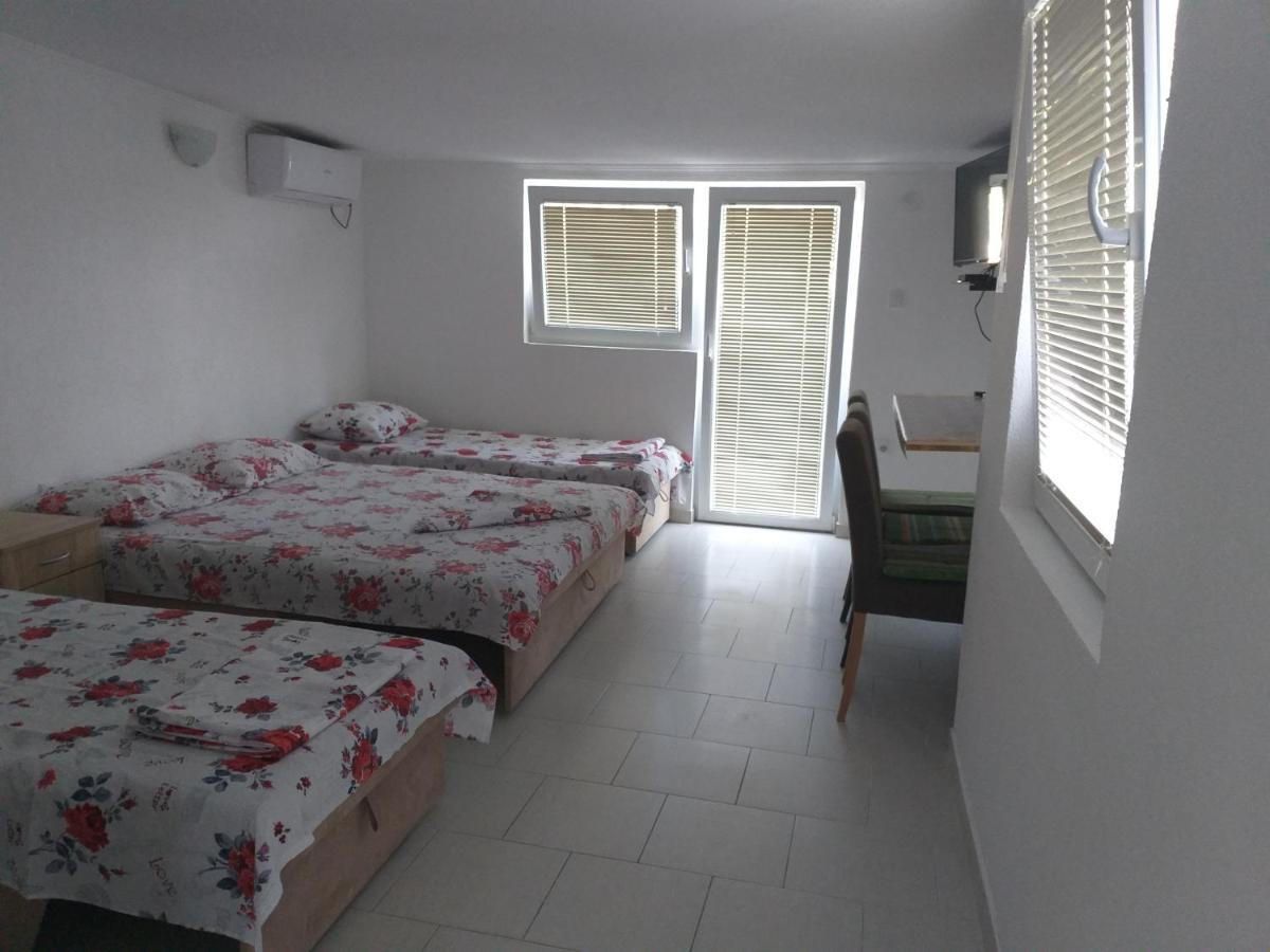 Apartments Dragan Kotor Exterior foto